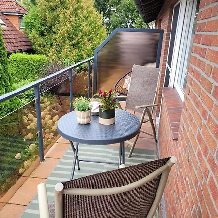 Seestern Inkl Strandkorb Am Apartament Horumersiel